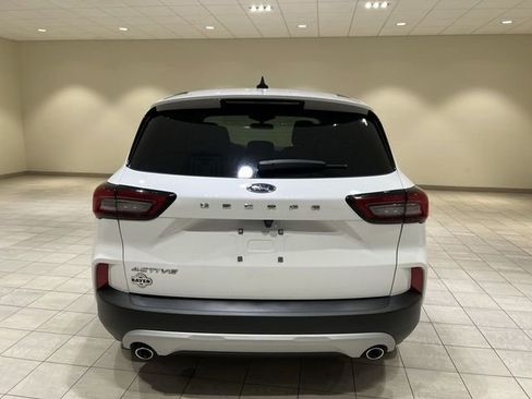 Certified 2025 Ford Escape Active FWD image 4