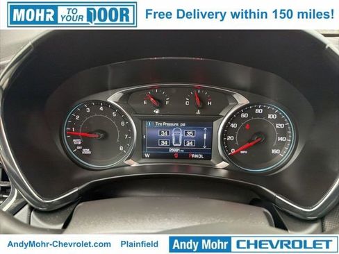 Used 2023 Chevrolet Equinox RS w/ LPO, Floor Liner Package image 16