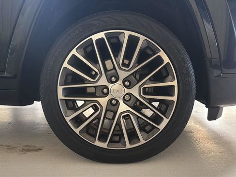 Used 2022 Jeep Compass Limited w/ Elite Group image 29