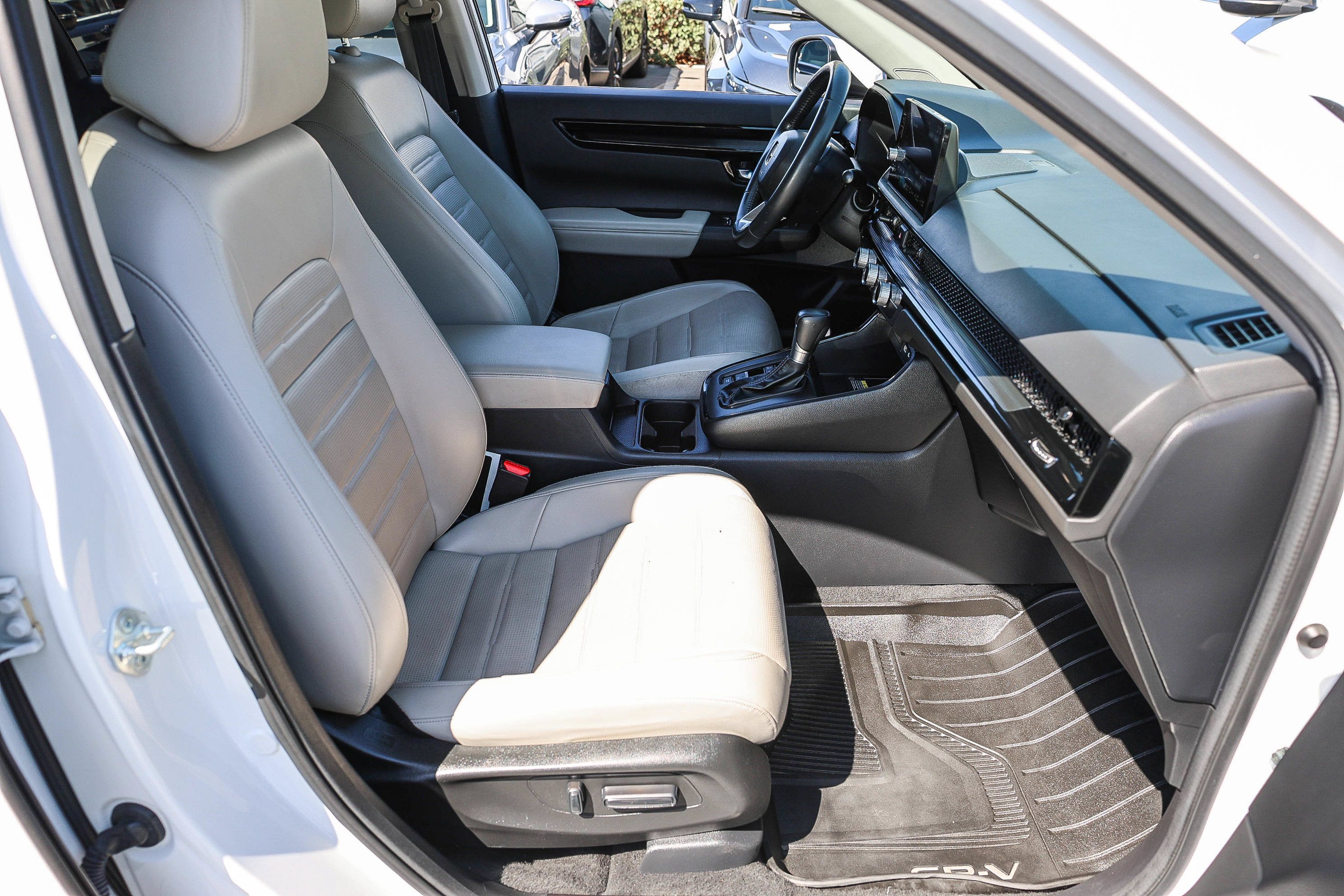 Certified 2025 Honda CR-V EX-L image 10