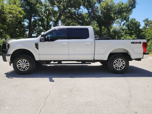 Used 2019 Ford F250 Lariat w/ Lariat Value Package AWD/4WD image 5