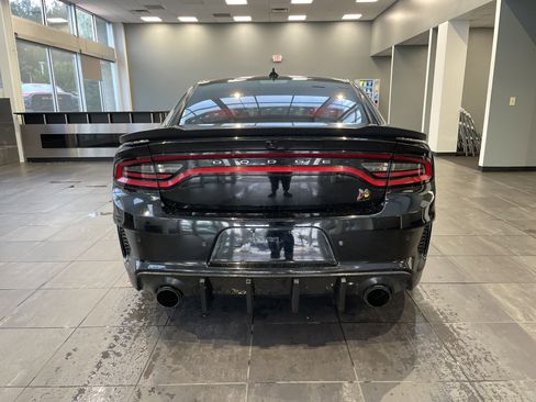 Used 2020 Dodge Charger Scat Pack RWD image 9