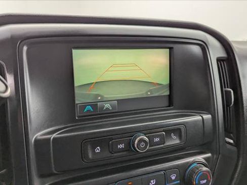 Used 2018 Chevrolet Silverado 1500 Custom w/ Custom Convenience Package RWD image 26