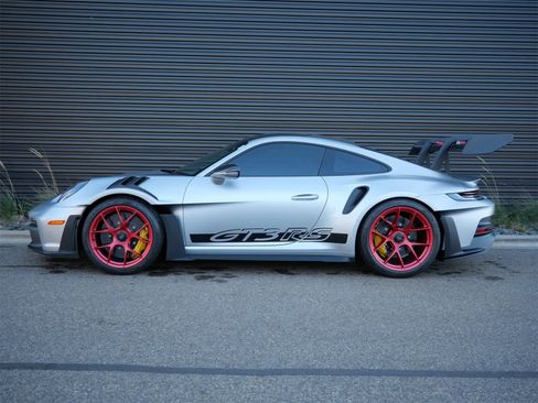 Used 2025 Porsche 911 GT3 RS image 2