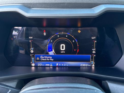 Used 2023 Chevrolet Colorado Trail Boss image 27