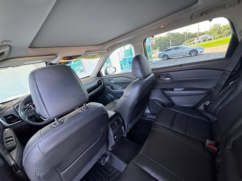 Used 2022 Nissan Rogue SL w/ SL Premium Package FWD image 21
