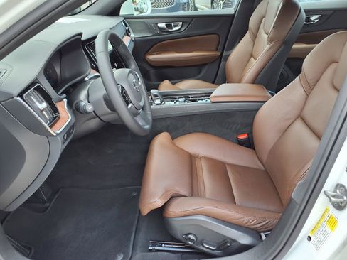 Certified 2023 Volvo S60 B5 Ultimate FWD image 22