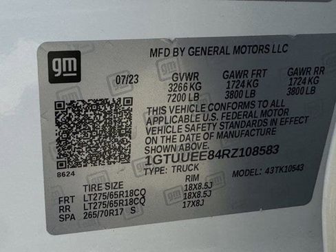 Used 2024 GMC Sierra 1500 AT4 w/ Technology Package image 34