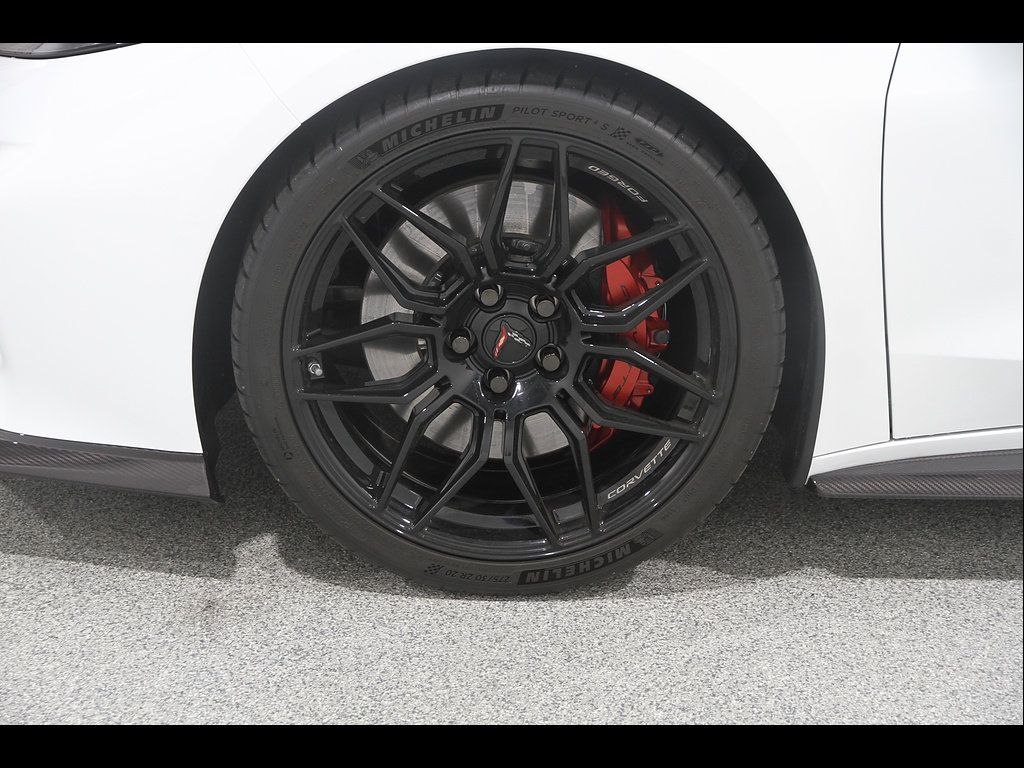 Used 2026 Chevrolet Corvette Z06 RWD image 24