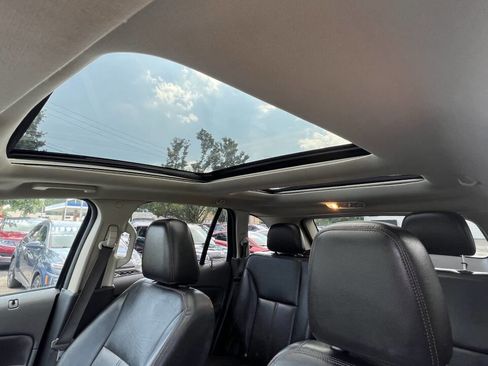 Used 2011 Ford Edge SEL w/ 202A Rapid Spec Order Code image 16