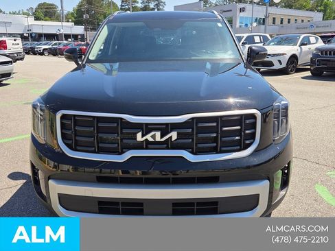 Used 2025 Kia Telluride S FWD image 2
