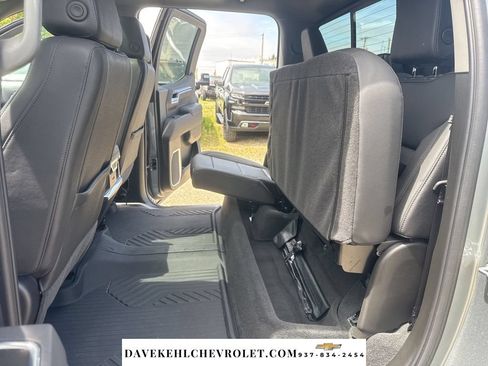 Used 2025 Chevrolet Silverado 1500 LTZ AWD/4WD image 38