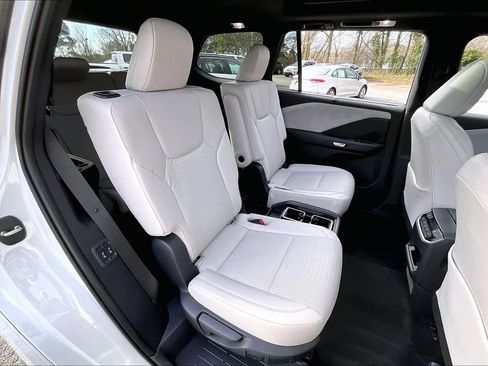 Used 2025 Lexus TX 350 Premium image 19