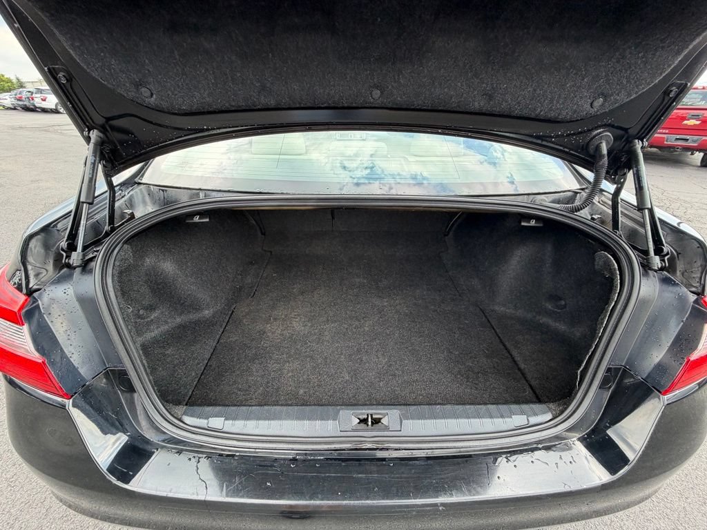 Used 2015 Subaru Legacy 2.5i Premium AWD/4WD image 23
