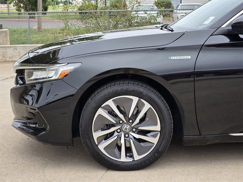 Used 2021 Honda Accord EX image 9