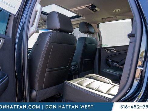 Used 2019 GMC Yukon Denali w/ Denali Ultimate Package AWD/4WD image 22