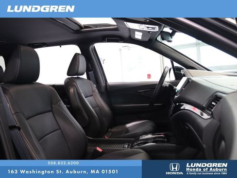 Used 2022 Honda Passport Elite image 17