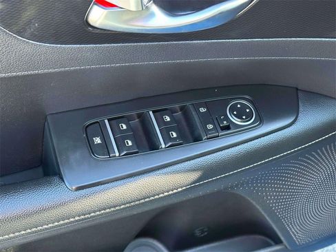 Used 2022 Kia Forte GT-Line image 16