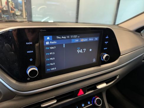 Used 2020 Hyundai Sonata SE FWD image 13