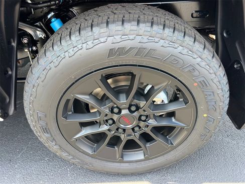 Used 2026 Toyota Tundra Limited image 19