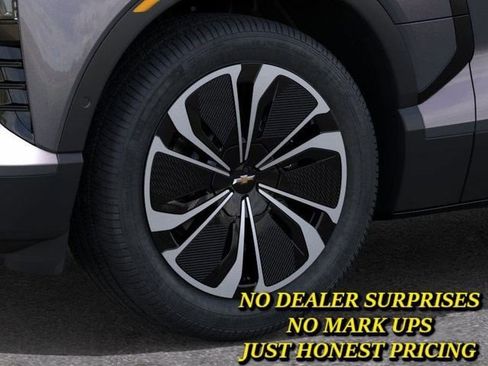 New 2026 Chevrolet Blazer EV LT image 9