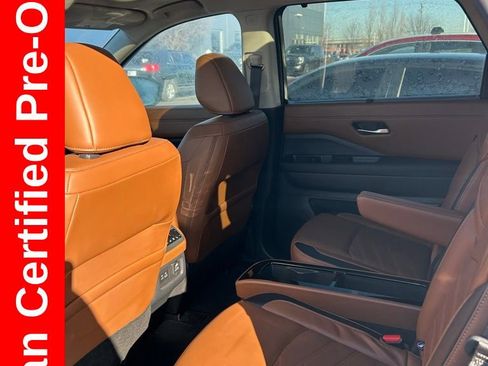 Certified 2024 Nissan Pathfinder Platinum image 6