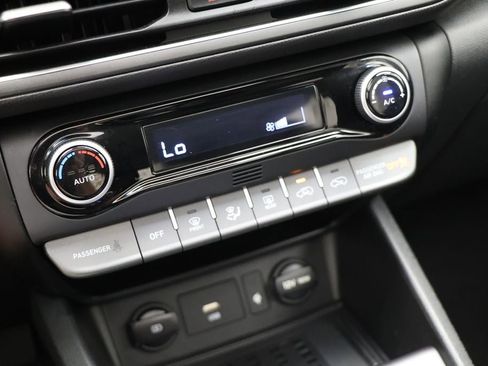 Used 2023 Hyundai Kona SEL w/ Convenience Package image 25