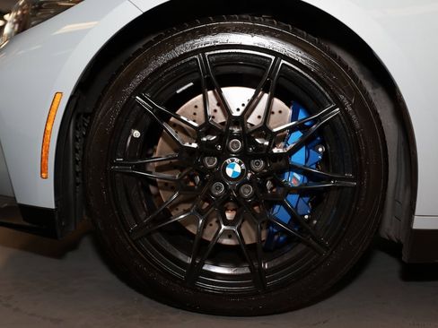 Used 2022 BMW M3 Competition w/ M Carbon Exterior Package image 24