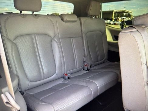 Used 2022 Jeep Wagoneer Series II w/ Premium Group I image 12