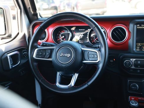 Used 2021 Jeep Gladiator Rubicon AWD/4WD image 30