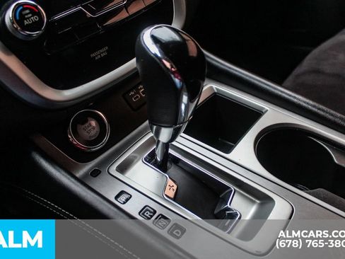 Used 2020 Nissan Murano SV image 36