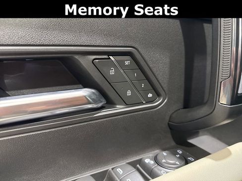 New 2026 GMC Hummer EV 4x4 Crew Cab image 4