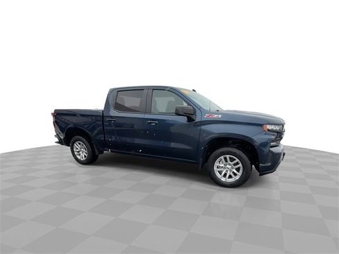 Certified 2021 Chevrolet Silverado 1500 RST image 2