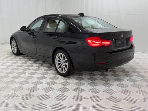 Used 2016 BMW 320i Sedan image 10
