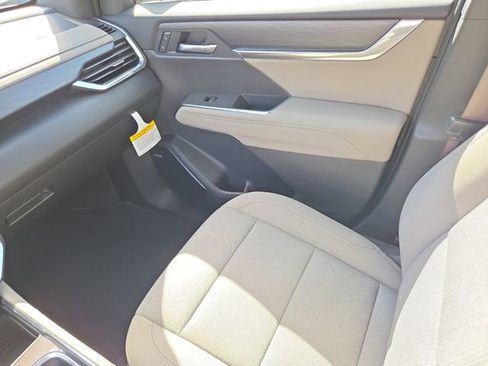 New 2026 GMC Acadia Elevation FWD image 15