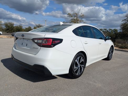 Used 2024 Subaru Legacy Premium image 6