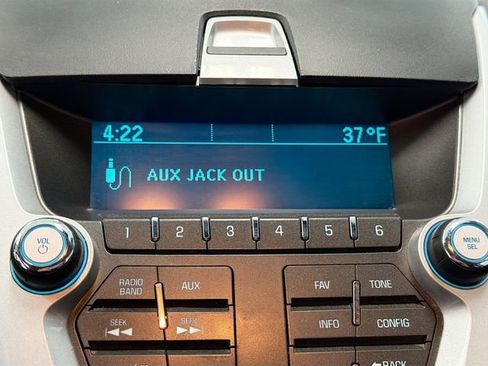 Used 2011 Chevrolet Equinox LT w/ Driver Convenience Package image 13