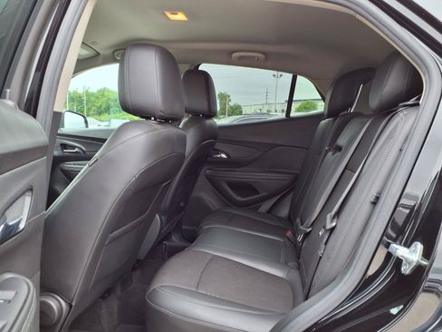 Used 2020 Buick Encore Preferred FWD image 23
