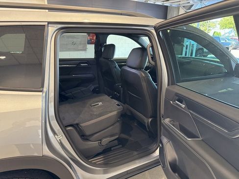 New 2026 GMC Acadia Elevation w/ Elevation Premium Package image 15