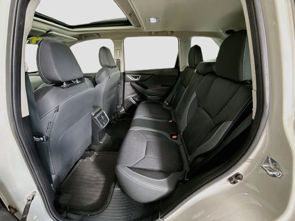 Used 2024 Subaru Forester Premium AWD/4WD image 20