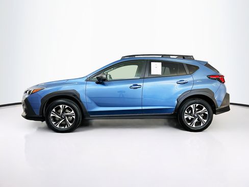 Used 2024 Subaru Crosstrek 2.0i Premium image 4