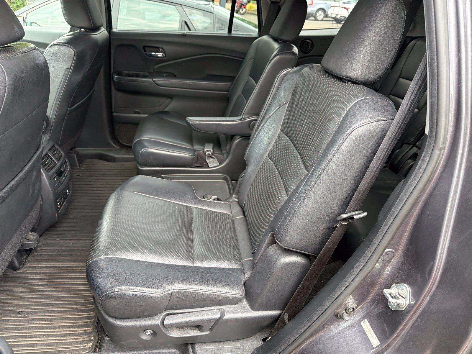 Used 2016 Honda Pilot Elite image 8