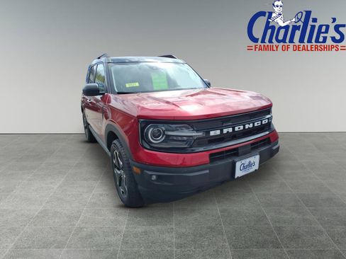 Used 2021 Ford Bronco Sport Outer Banks w/ Outer Banks Package (96D) AWD/4WD image 3