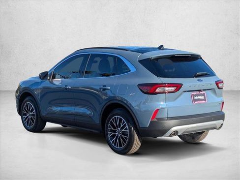 New 2026 Ford Escape SE image 8
