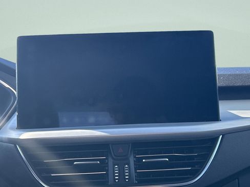 Used 2023 Ford Escape Platinum image 36