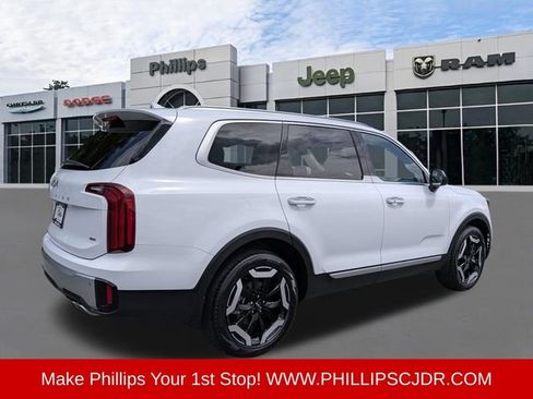 Used 2024 Kia Telluride S w/ S Sunroof Package AWD/4WD image 3