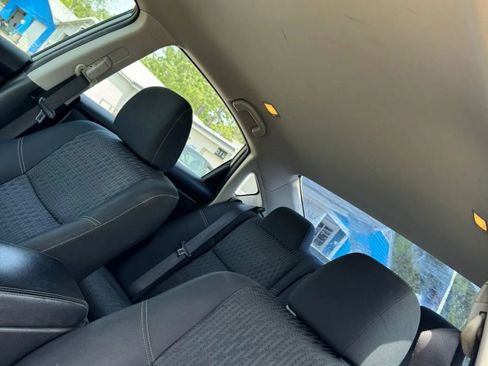 Used 2017 Nissan Altima 2.5 SV image 21