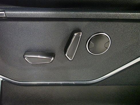 Used 2021 Ford F150 Lariat image 20