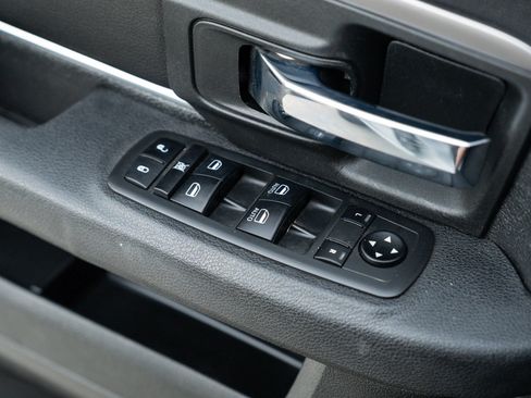 Used 2021 RAM 1500 Warlock AWD/4WD image 21
