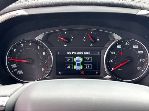 New 2026 Chevrolet Blazer LT w/ LPO, Black Sport Package FWD image 5